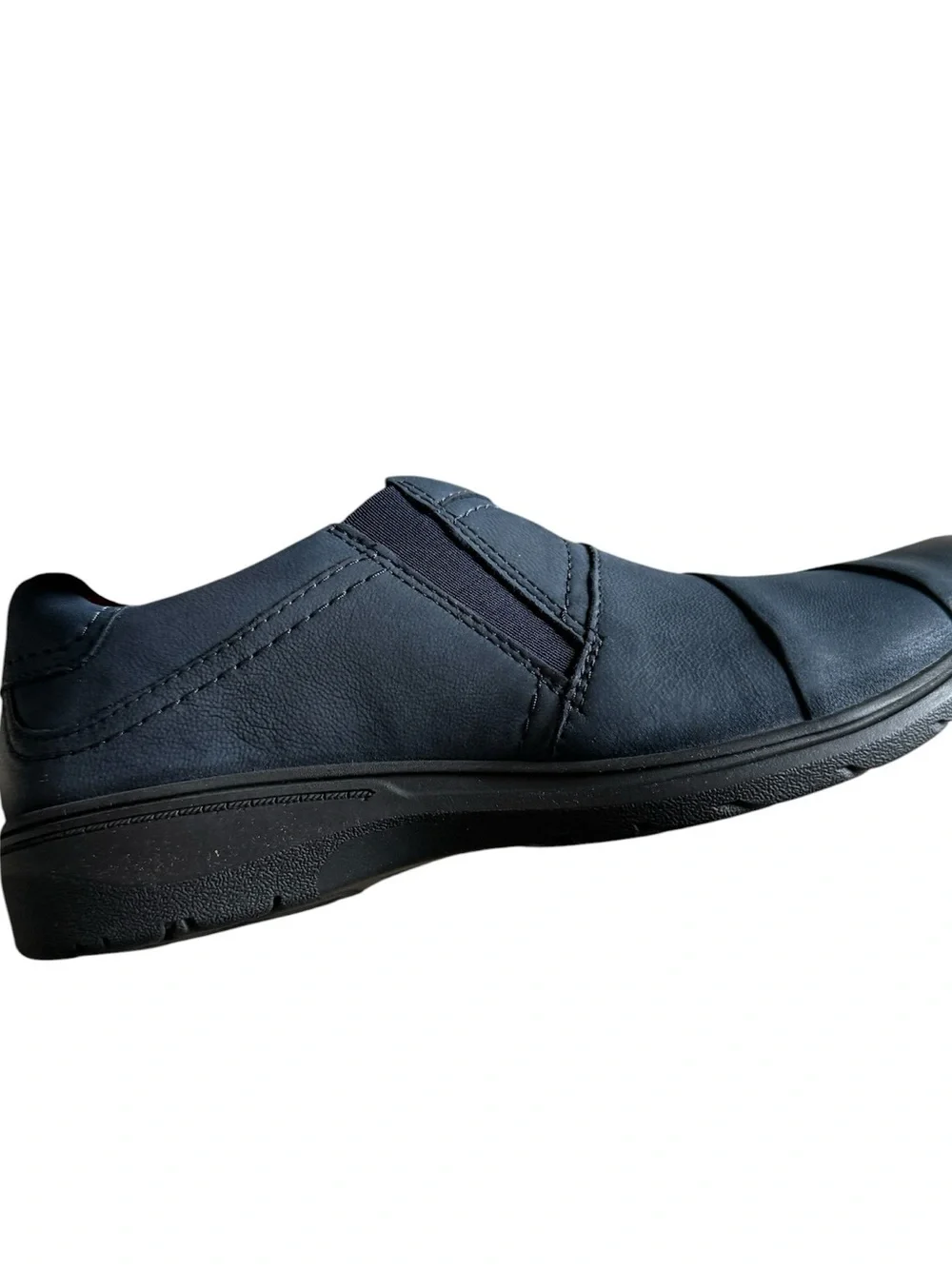 Clarks NIB Carleigh Abby Women's Navy Slip-On Comfort Loafers size 8.5